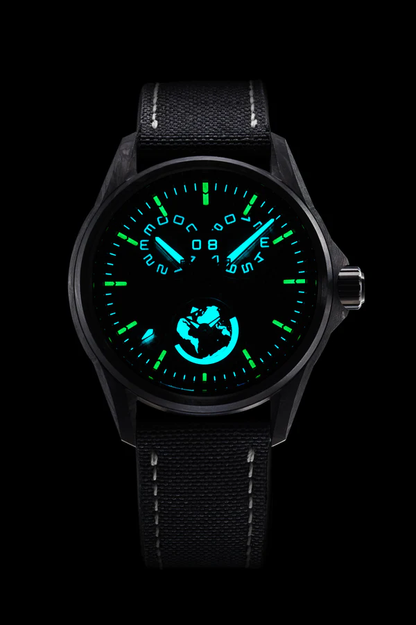 Zelos Spearfish Dual Time Carbon Moonscape - SeriousWatches.com Zelos Spearfish Dual Time Carbon Moonscape - SeriousWatches.com