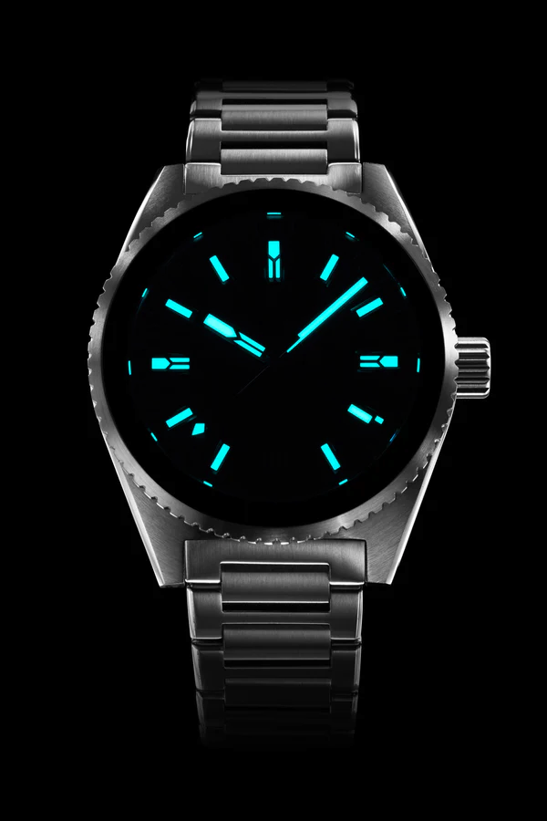 Zelos Blacktip GMT Teal - SeriousWatches.com Zelos Blacktip GMT Teal - SeriousWatches.com