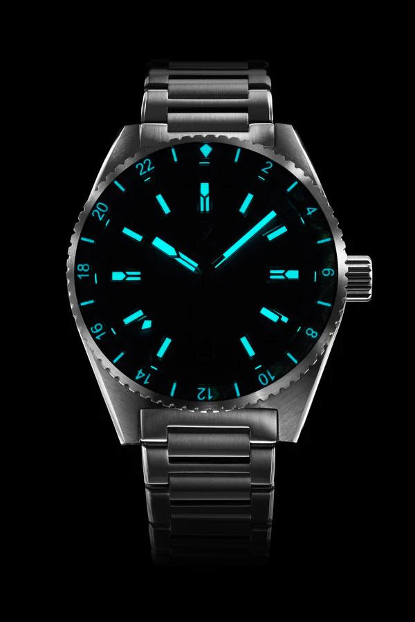 Zelos Blacktip GMT MOP - SeriousWatches.com Zelos Blacktip GMT MOP - SeriousWatches.com