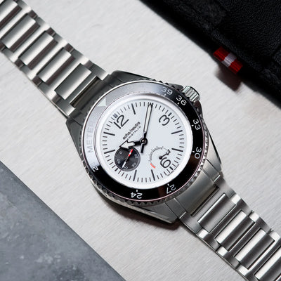 Echo/Neutra Cristallo Professional Diver White