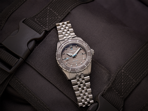 Islander Saltaire 38mm Solar Dive Watch Grey ISL-359