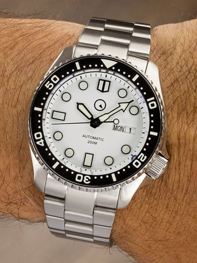 Islander Watch Automatic Dive Watch White Dial #ISL-35