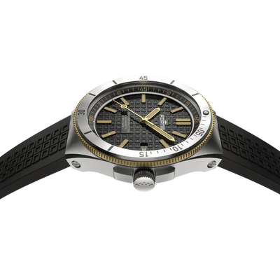 Fortis Marinemaster M-44 Black Resin Gold