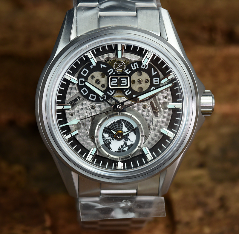 Zelos Spearfish Dual Time TI Sky Blue (Pre-owned) - SeriousWatches.com Zelos Spearfish Dual Time TI Sky Blue (Pre-owned) - SeriousWatches.com
