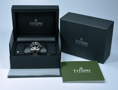 Titoni Seascoper 600 Chronometer 83600 S-BK-256 (Pre-owned)