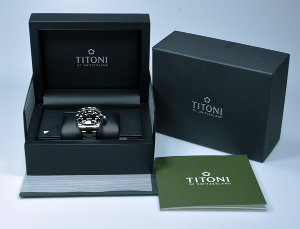 Titoni Seascoper 600 Chronometer 83600 S-BK-256 (Pre-owned)