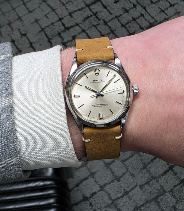 Rolex Oyster Perpetual 1002 (Pre-owned)