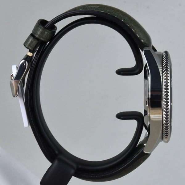 Orient RA-AA0010B (Pre-owned)