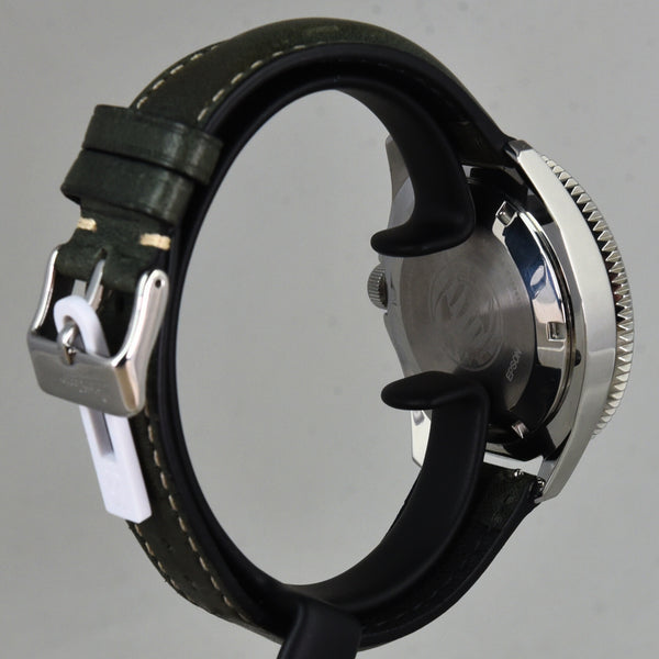 Orient RA-AA0010B (Pre-owned)