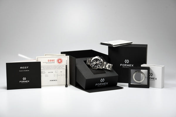 Formex REEF GMT Black and Red Ceramic Bezel (Pre-owned)