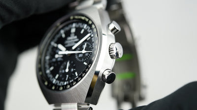 Omega Speedmaster Mark II 327.10.43.50.01.001 (Pre-owned)