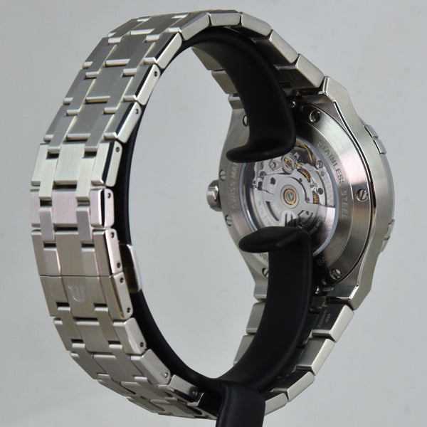 Maurice Lacroix Aikon Automatic Date 42mm AI6008-SS00F-630-D (Pre-owned)