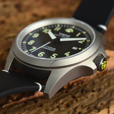 Timex Expedition North Titanium TW2V54000 (Pre-owned)