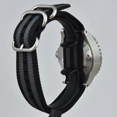 Helm Komodo Black (Pre-owned)