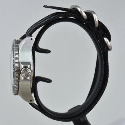 Helm Komodo Black (Pre-owned)