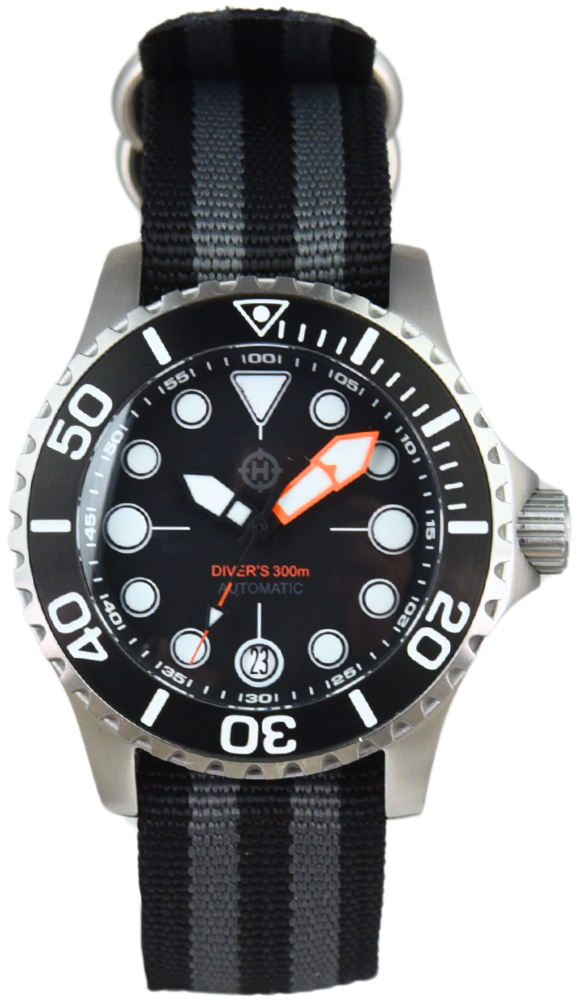 Helm Komodo Black (Pre-owned)