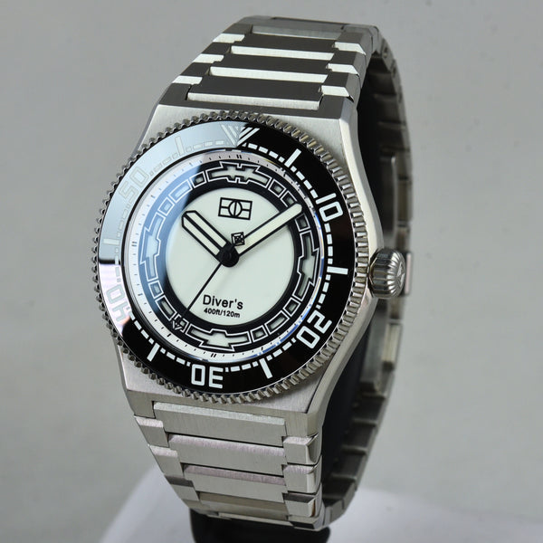 Forteller Engineer Diver White (Pre-owned)