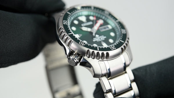 Citizen Promaster Super Titanium NY0100-50XE (Pre-owned)