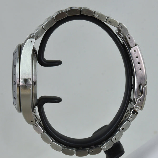 Seiko 5 GMT SSK023K1 (Pre-owned)