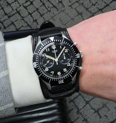 Heuer Bundeswehr Flyback Chronograph 1550 SG (Pre-owned)