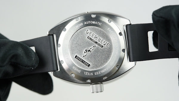 Deep Blue Military Diver 300 Swiss Automatic (Pre-owned)