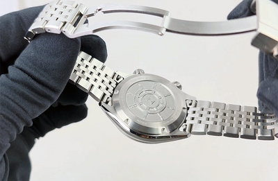 Zelos Helmsman Frost (Pre-owned)