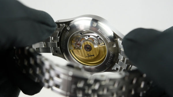 Sinn 556 I Mother-of-pearl S 556.0105 (Pre-owned)