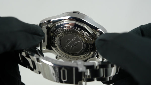 Breitling Super Avenger II A13371 (Pre-owned)
