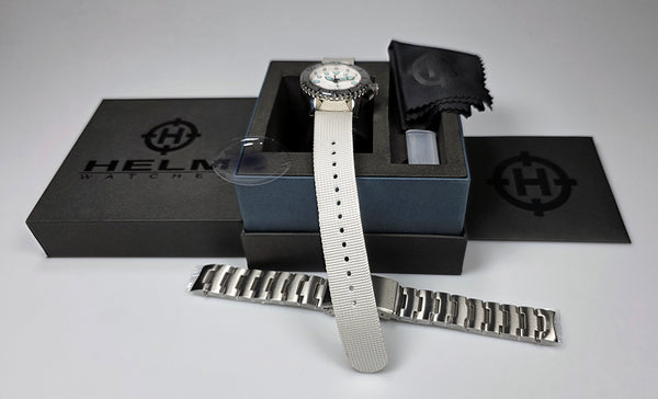 Helm Komodo White Limited Edition (Pre-owned)