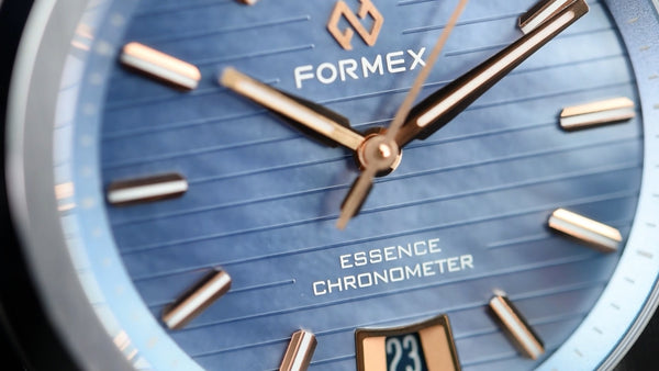 Formex Essence ThirtyNine Chronometer Mother-Of-Sky (Pre-owned)