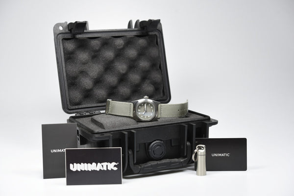 Unimatic Modello Due U2-F (Pre-owned)