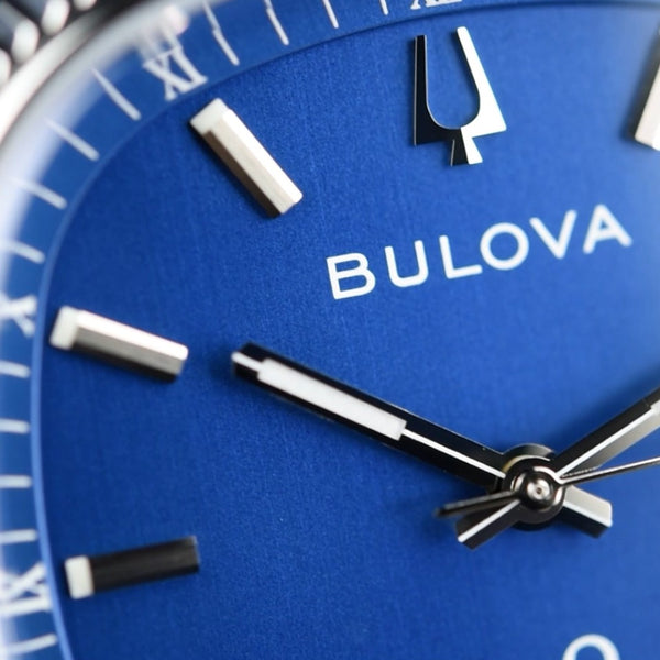 Bulova Super Seville 96B440 (Pre-owned)