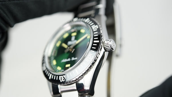 Nivada Grenchen Antarctic Diver Green Limited Edition (Pre-owned)