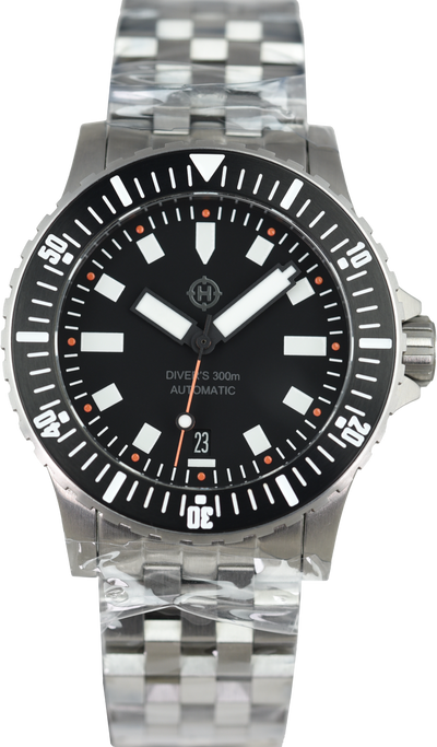 Helm Vanuatu Steel (Pre-owned)