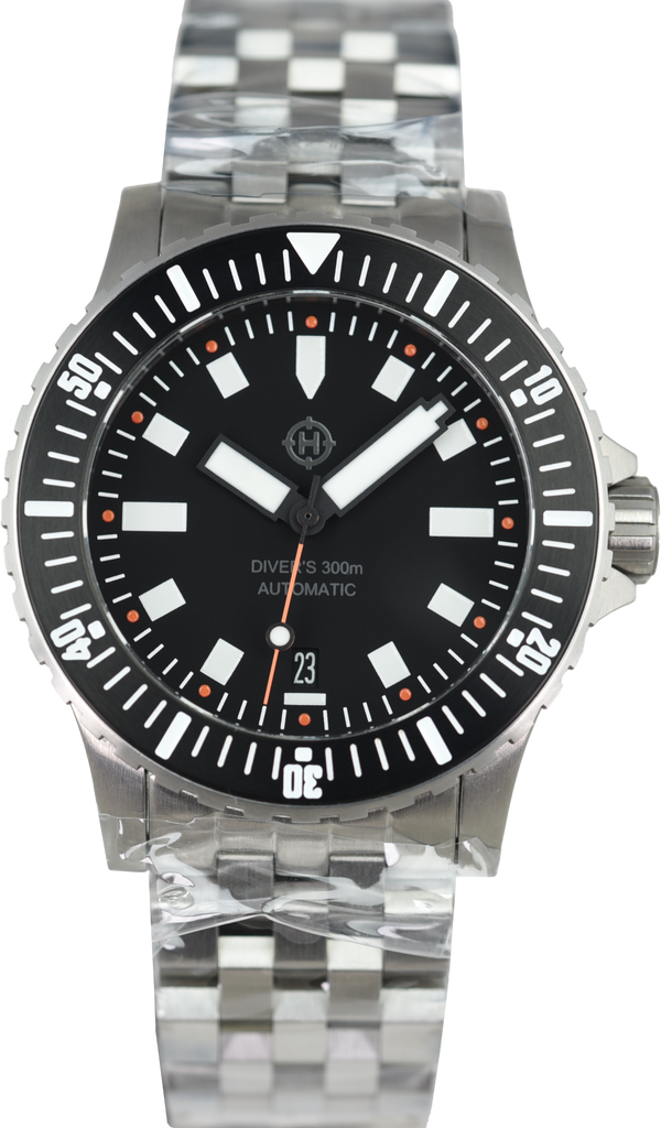 Helm Vanuatu Steel (Pre-owned)