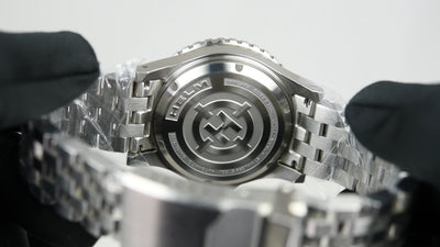 Helm Vanuatu Steel (Pre-owned)