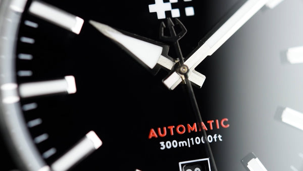 Christopher Ward C60 Trident Pro 300 Black (Pre-owned)