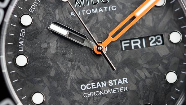 Mido Ocean Star 200C Carbon Chronometer Limited Edition M042.431.77.081.00 (Pre-owned)
