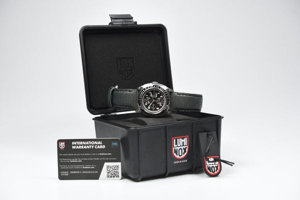 Luminox P-38 Lightning Chronograph XA.9461 (Pre-owned)