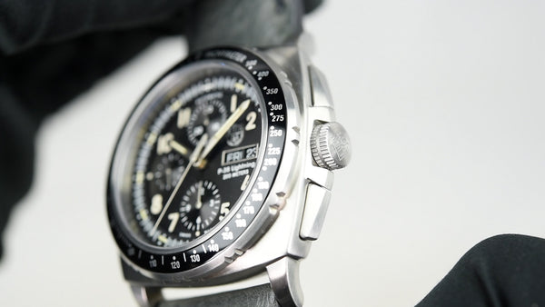 Luminox P-38 Lightning Chronograph XA.9461 (Pre-owned)