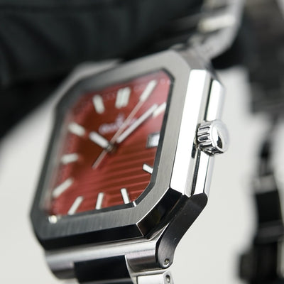 Oceaneva Tenuis Ultra-Thin Swiss Movement Burgundy (Pre-owned)