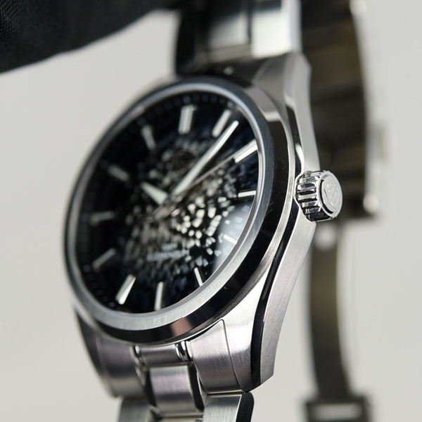 Watchdives WD0003C Elementum Black/Gray Ice Crack (Pre-owned)