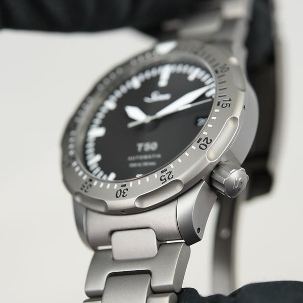 Sinn T50 1052.010 (Pre-owned)