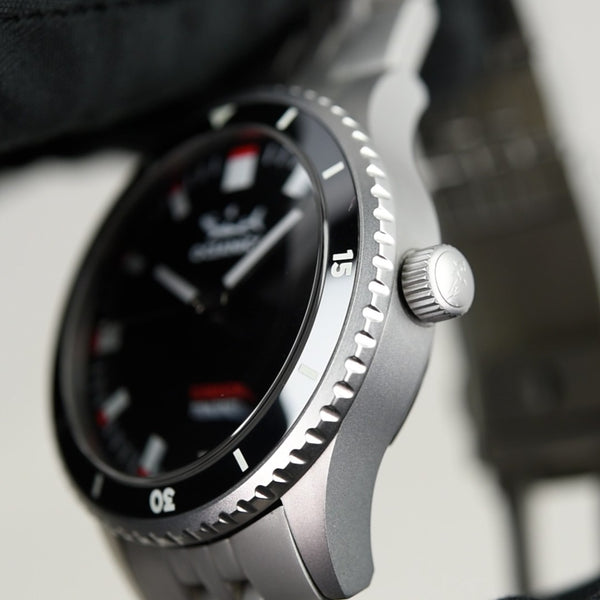 Oceanica Searaven 200m Diver Black (Pre-owned)