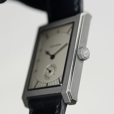 Echo/Neutra Rivanera Grey (Pre-owned)