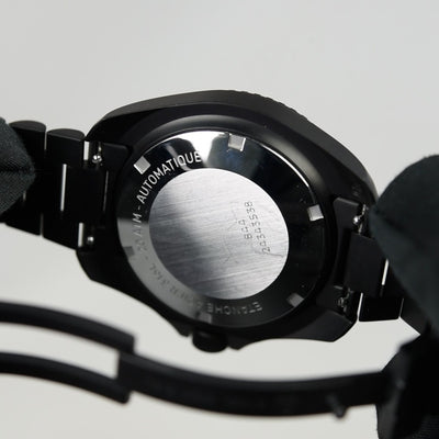 H.G.P. Night Diver 200M Automatic Full-Lume & Black PVD (Pre-owned)