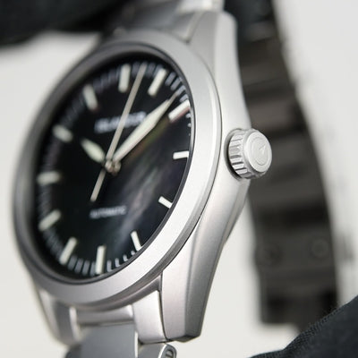 Islander Watch Thunderbolt Pilot Black Mother of Pearl Dial #ISL-322 (Pre-owned)