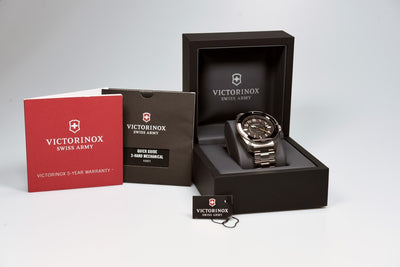 Victorinox Swiss Army Journey 1884 241981 (Pre-owned)