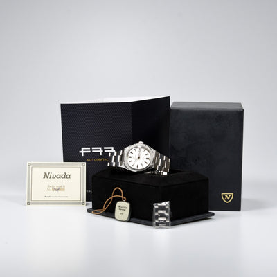 Nivada F77 SST White MK2 38mm 69014A77 (Pre-owned)