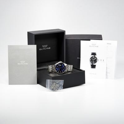 Glycine Combat 6 3890 (Pre-owned)
